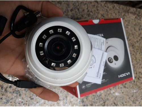 Camera Dahua HAC-HDW1200MP-S4